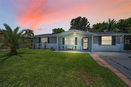 6053 11th Ave, NEW PORT RICHEY, FL, 34653-5217 | Card Image