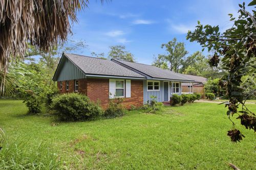 2301 Lois Ln, TALLAHASSEE, FL, 32301-6406 | Card Image