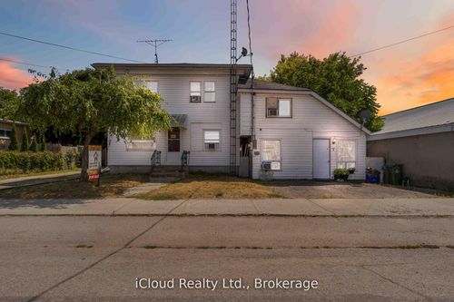 141 Main St, Seeleys Bay, ON, K0H2N0 | Card Image