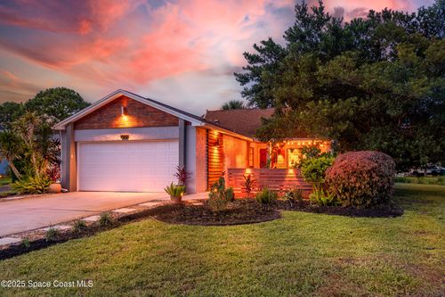 3009 Thrush Dr, Melbourne, FL, 32935-4582 | Card Image