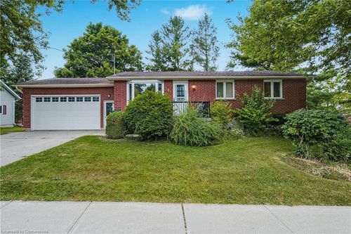 515 Elm Ave N, Listowel, ON, N4W3G3 | Card Image