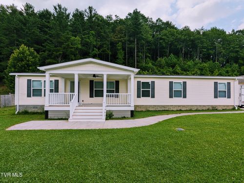 6212 Pinewood Forest Rd, Wise, VA, 24293-4637 | Card Image