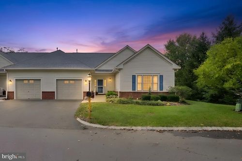 38 Hedge Row Rd, PRINCETON, NJ, 08540-5055 | Card Image