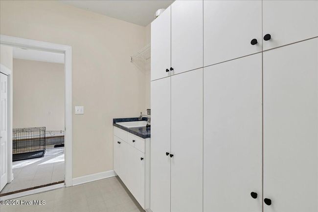 108 Clay Cir, House other with 3 bedrooms, 3 bathrooms and 2 parking in West End NC | Image 47