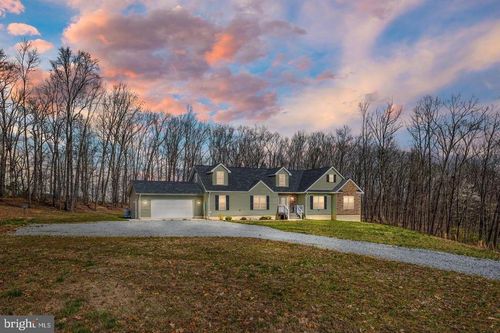 289 Slate Ln, STEPHENSON, VA, 22656-1840 | Card Image
