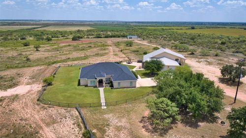 1456 N Us Highway 283, Brady, TX, 76825-7134 | Card Image