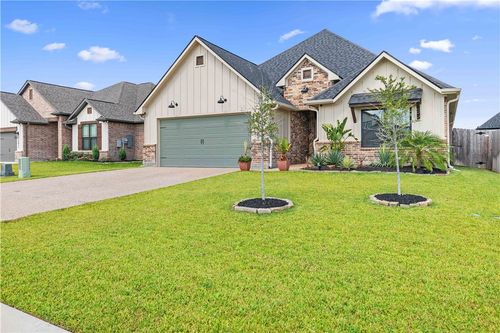 3033 Teller Dr, Bryan, TX, 77808-1551 | Card Image