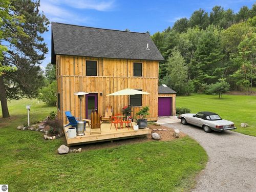 10102 Cherry Avenue, Rapid City, MI, 49676 | Card Image