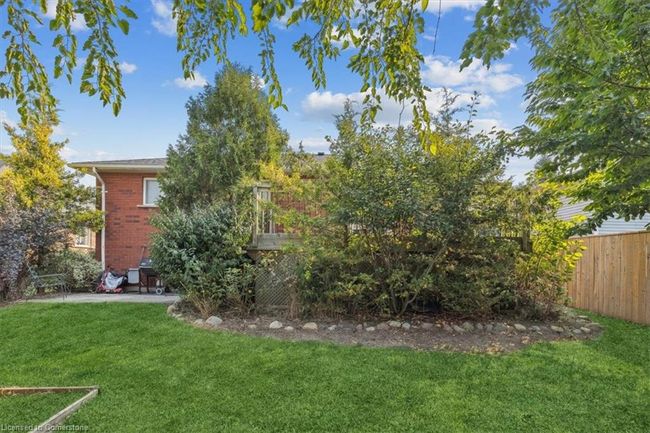 82 Whitlaw Way, House other with 3 bedrooms, 2 bathrooms and 4 parking in Paris ON | Image 33