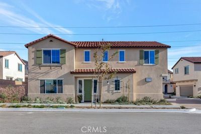 8 - Castello Lane, Condo with 4 bedrooms, 2 bathrooms and 2 parking in Fontana CA | Image 1