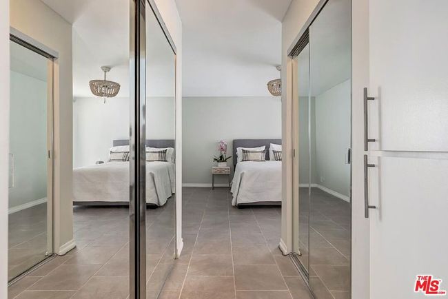 APT-418 - 906 N Doheny Dr, Condo with 1 bedrooms, 1 bathrooms and 1 parking in West Hollywood CA | Image 19