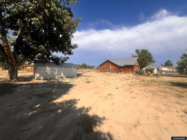 311 Bridge Ave, House other with 3 bedrooms, 2 bathrooms and null parking in Worland WY | Image 5