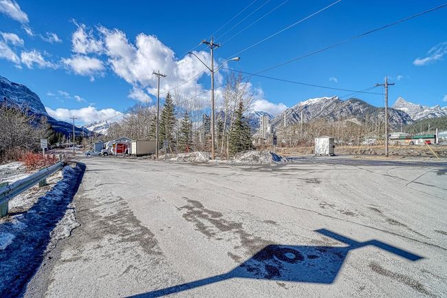 11 Loder Mountain Dr, Home with 0 bedrooms, 0 bathrooms and null parking in Exshaw AB | Image 21