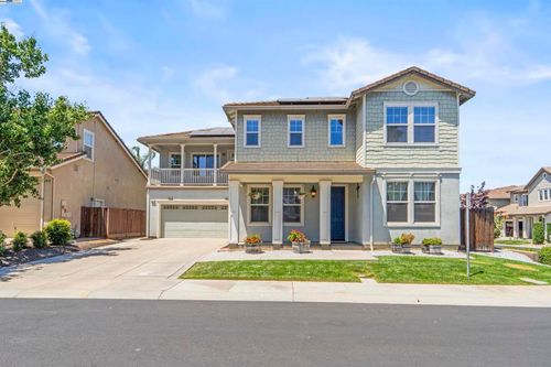 3684 Otter Brook Loop, Discovery Bay, CA, 94505-1846 | Card Image