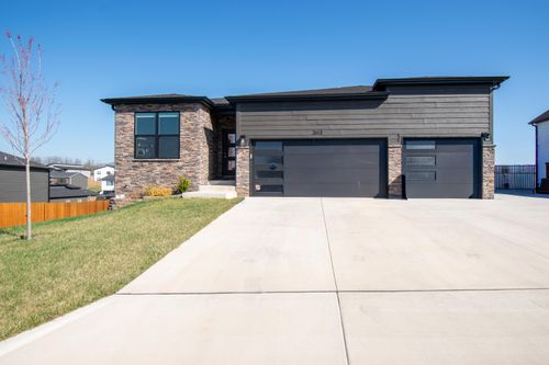 2613 W Goldfinch Dr, Ozark, MO, 65721-0020 | Card Image