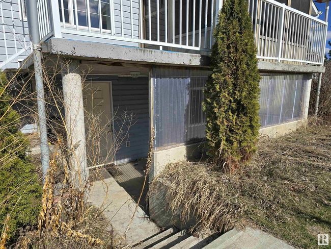 492 Stanley Close, House other with 5 bedrooms, 3 bathrooms and null parking in Spring Lake AB | Image 28