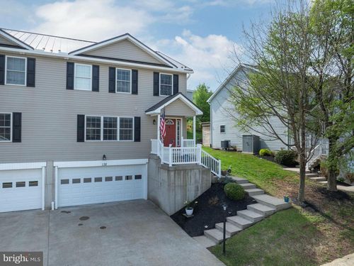 138 Jonathan Ln, Bellefonte, PA, 16823-2848 | Card Image