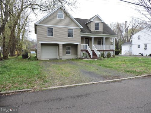 115 S Bell Ave, YARDLEY, PA, 19067-1727 | Card Image