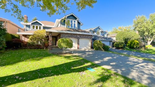 5605 Dewdney Crt, Richmond, BC, V7C5M6 | Card Image