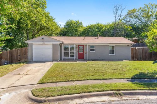 4704 Alwood Court, Fort Worth, TX, 76135 | Card Image