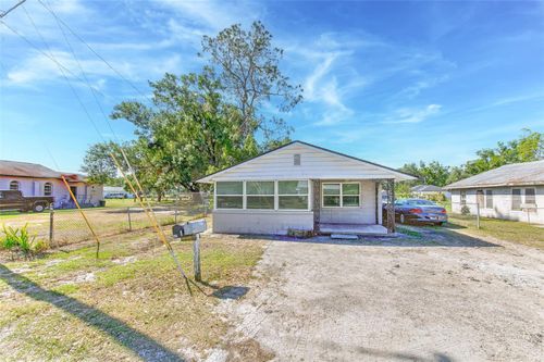 905 W Ball St, PLANT CITY, FL, 33563-5341 | Card Image