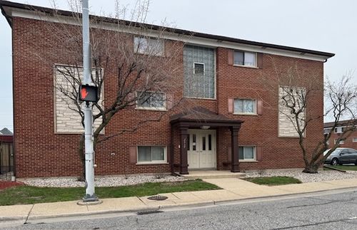 apt-1c-2537 Thatcher Ave, River Grove, IL, 60171-1795 | Card Image