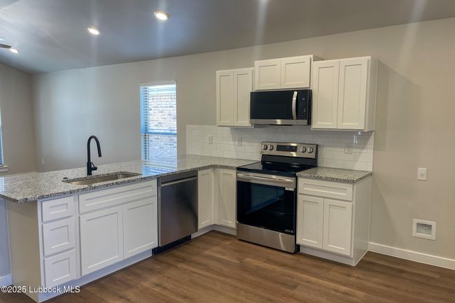 2312 134 Th St, House other with 3 bedrooms, 2 bathrooms and null parking in Lubbock TX | Image 10