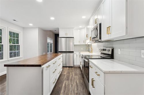 307 Cobble Stone, Williamsburg, VA, 23185-5483 | Card Image