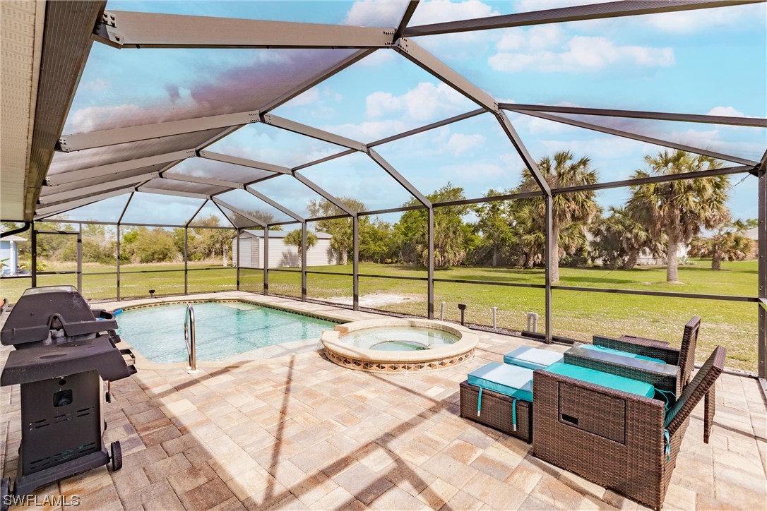 Ridgely Cir, Port Charlotte, FL 33981