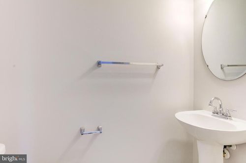 4014 Fountain Bridge Ct, FREDERICKSBURG, VA, 22408-9205 | Card Image