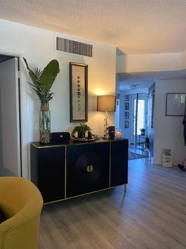 APT-304 - 9091 Lime Bay Blvd, Condo with 2 bedrooms, 2 bathrooms and null parking in Tamarac FL | Image 10