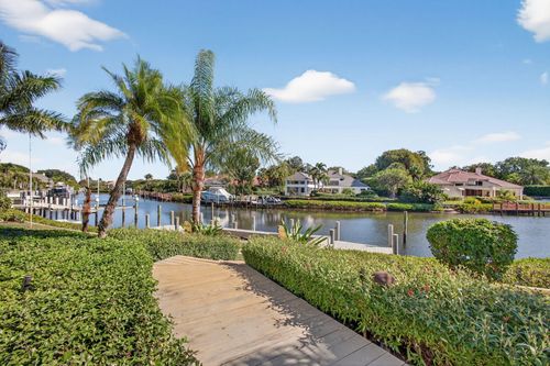 2926 Rhone Dr, Palm Beach Gardens, FL, 33410-1264 | Card Image