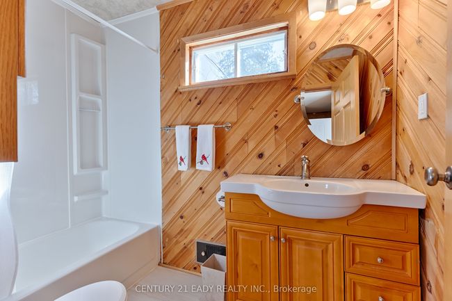 186 Bonner Rd, House other with 2 bedrooms, 1 bathrooms and 5 parking in Calabogie ON | Image 38