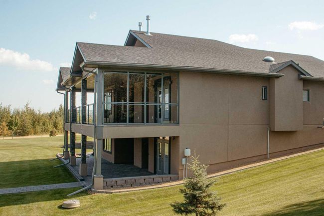 22 Crystal Cres, House other with 3 bedrooms, 3 bathrooms and 5 parking in Widewater AB | Image 44