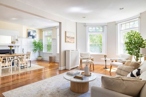 apt-4-1898 Beacon St, Brookline, MA, 02445-1963 | Card Image