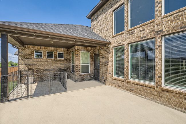 658 Cherrystone Loop, House other with 4 bedrooms, 3 bathrooms and 4 parking in Buda TX | Image 37