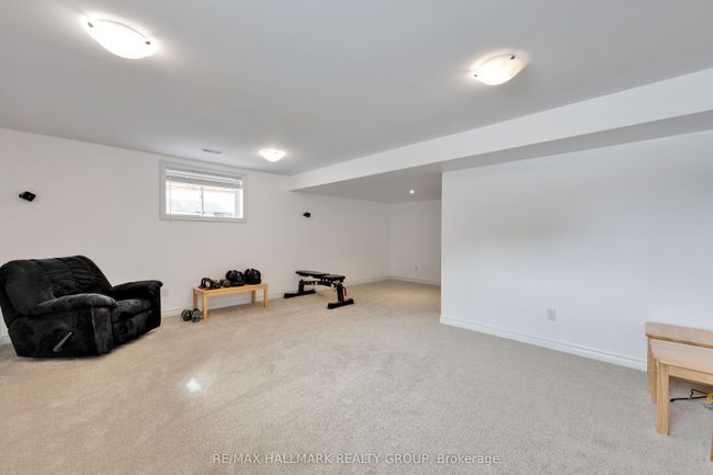 1111 Cobble Hill Dr, House attached with 3 bedrooms, 4 bathrooms and 1 parking in Nepean ON | Image 33