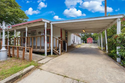 243 Durant St, San Antonio, TX, 78237-3235 | Card Image