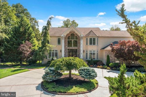 534 Holly Knoll Dr, SOUTHAMPTON, PA, 18966-1409 | Card Image