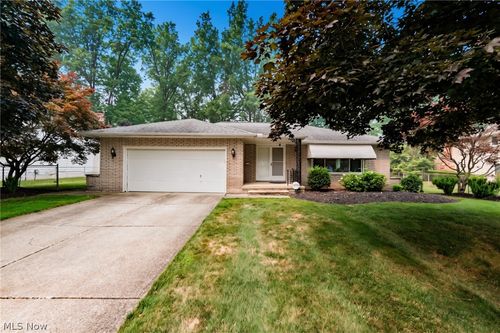 616 Sturbridge Dr, Highland Heights, OH, 44143-2048 | Card Image
