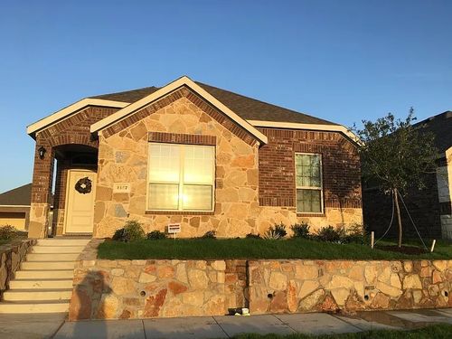 2157 Olivereta Dr, Little Elm, TX, 75068-1340 | Card Image