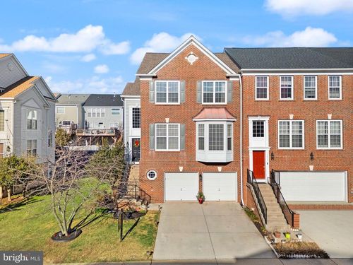 7060 Courtyard Way, HAYMARKET, VA, 20169-3314 | Card Image