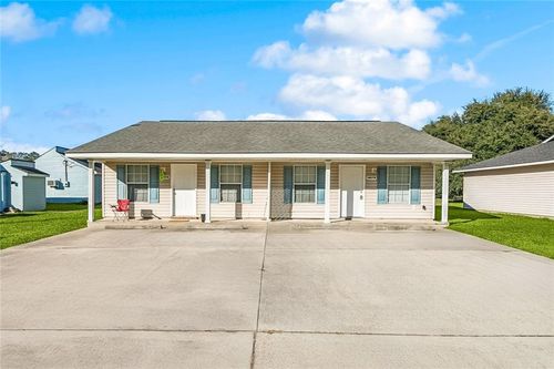 16037 J R Dr, Hammond, LA, 70401-7245 | Card Image