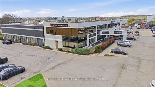7-50 Casmir Crt, Concord, ON, L4K4J5 | Card Image