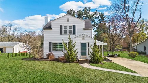 464 Crescent Boulevard Ext, Crescent, PA, 15046-4905 | Card Image