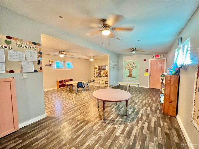 512 W 10 Th St, Home with 0 bedrooms, 0 bathrooms and 6 parking in Mercedes TX | Image 11
