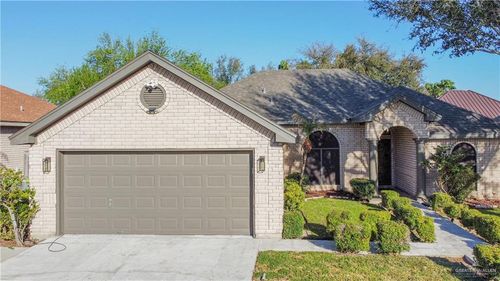 3506 N 34th Ln, McAllen, TX, 78501-6382 | Card Image