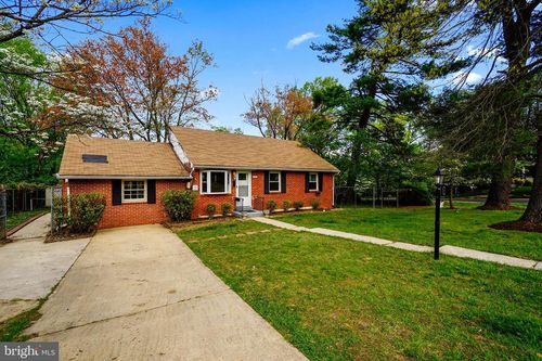 7421 Nigh Rd, FALLS CHURCH, VA, 22043-1334 | Card Image