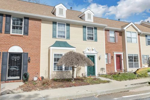 67 Winchester Ave, Peekskill, NY, 10566-6803 | Card Image