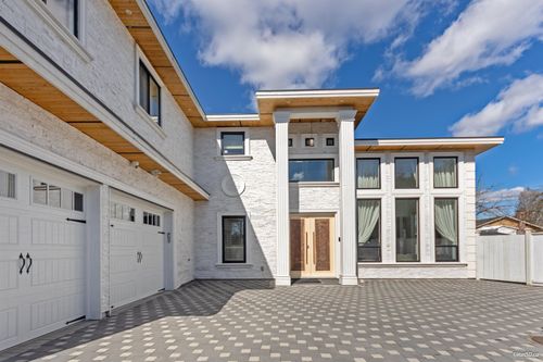 11871 Aztec St, Richmond, BC, V6X1H9 | Card Image